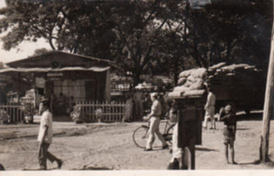 19622C_Thailand_temporary_police_station_Warren_side.jpg